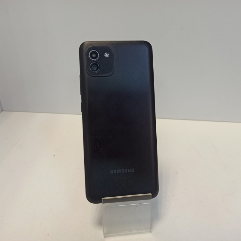 Мобильный телефон Samsung Galaxy A03 4/64 GB.            
            б/у