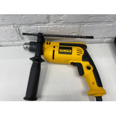 Дрель DeWALT DWD024            
            б/у