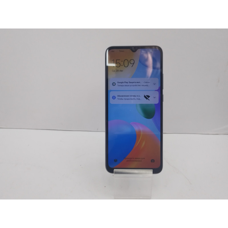 Мобильный телефон Xiaomi Redmi 10C 4/128 GB            
            б/у