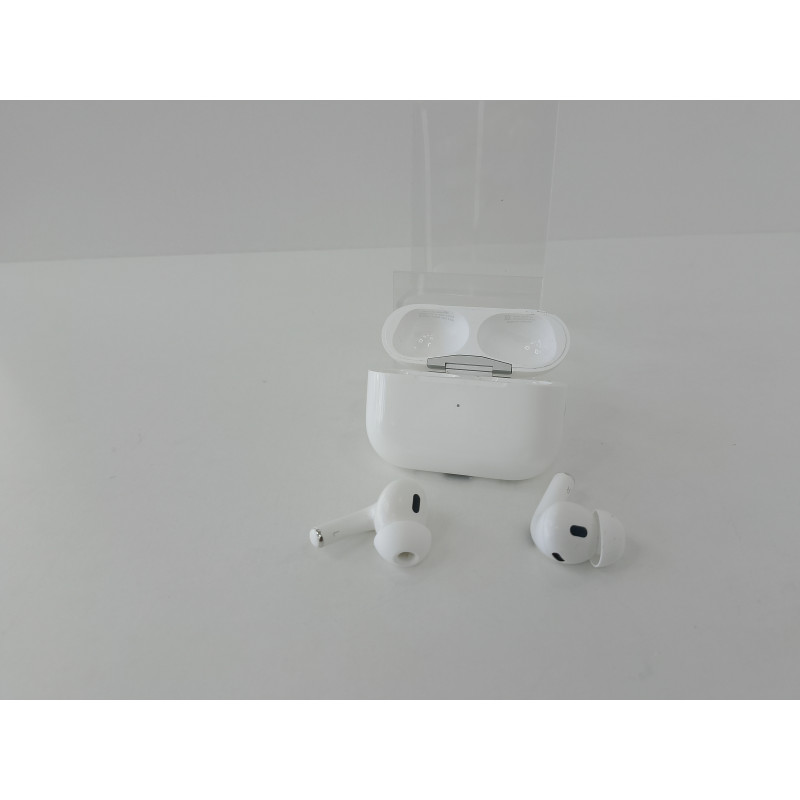 Наушники Беспроводные Внутриканальные Apple Airpods Pro 2 USB-C (2023) A2968            
            б/у