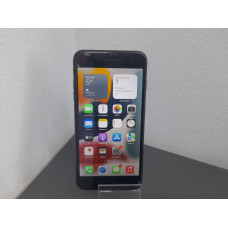Мобильный телефон Apple iPhone 7 Plus 3/128 GB            
            б/у