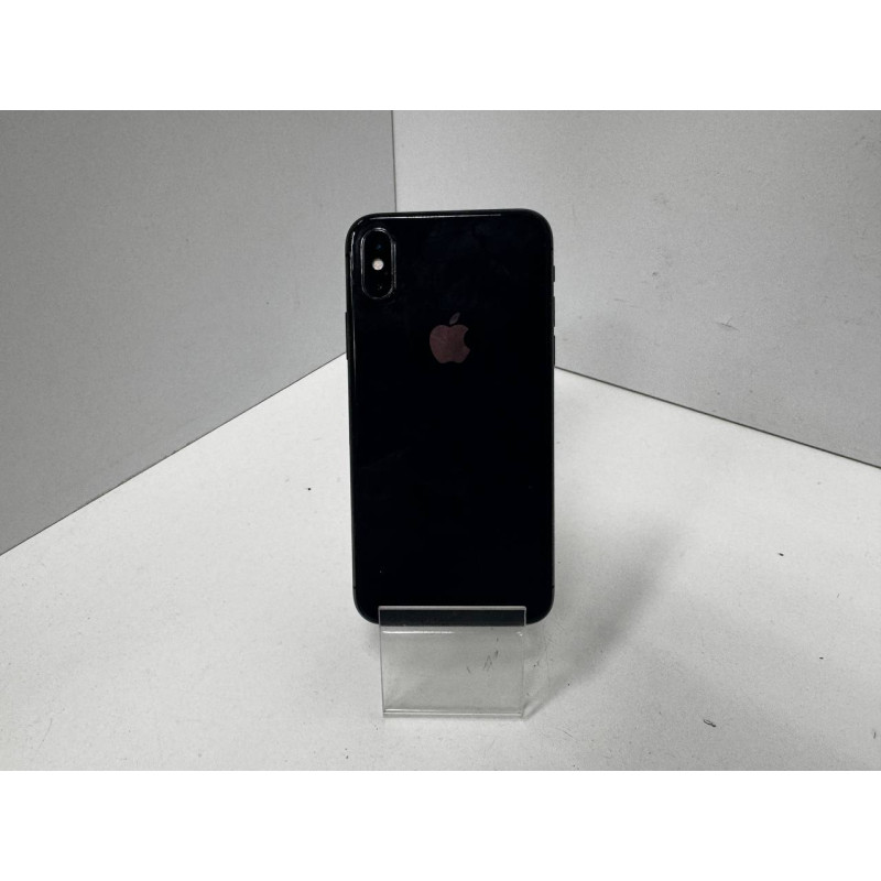 Мобильный телефон Apple iPhone X 3/64 GB            
            б/у