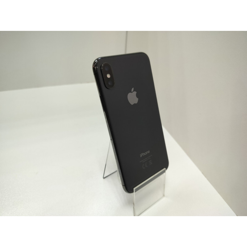 Мобильный телефон Apple iPhone X 3/64 GB            
            б/у