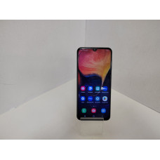 Мобильный телефон Samsung Galaxy A50 4/64 GB            
            б/у
