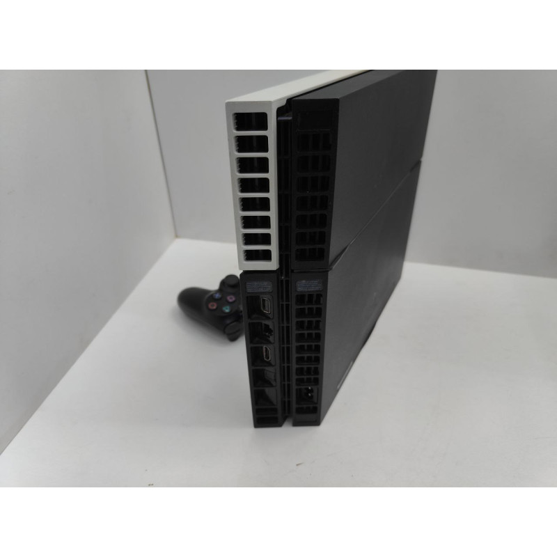 Игровые приставки Sony Playstation 4 500GB (CUH-1108A)            
            б/у