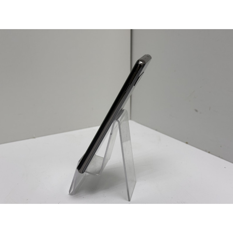 Мобильный телефон Samsung Galaxy S20 8/128 GB            
            б/у