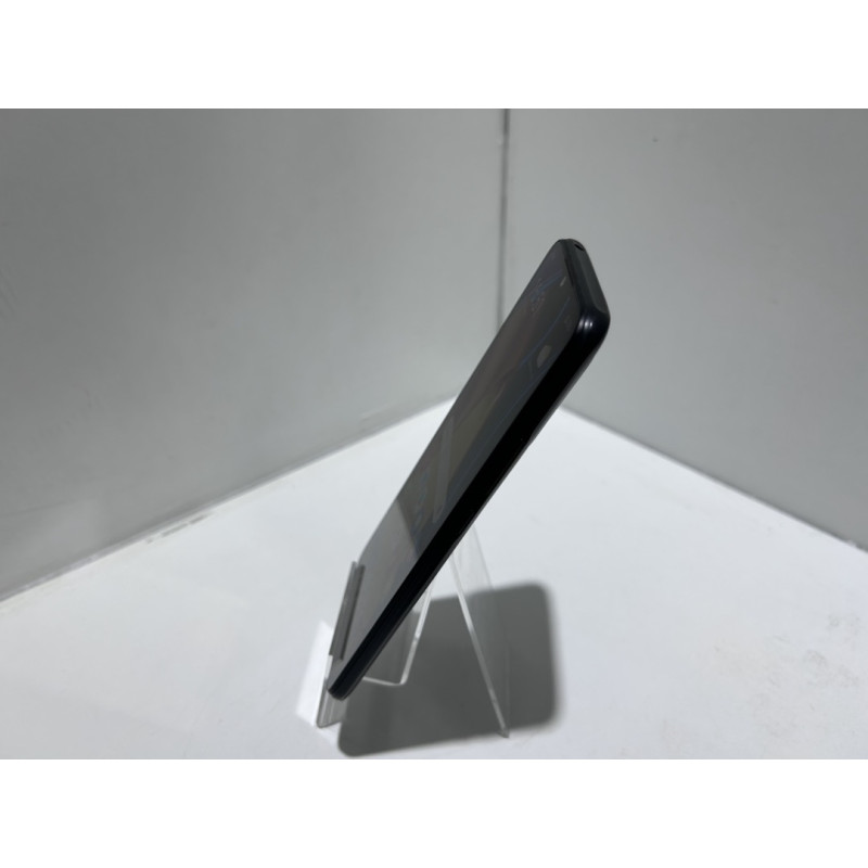 Мобильный телефон Xiaomi Poco C40 4/64 GB            
            б/у