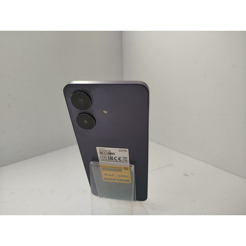 Мобильный телефон REALME Note 60 6/128 GB            
            б/у