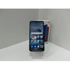 Мобильный телефон Xiaomi Redmi 8 4/64 GB            
            б/у