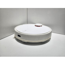Робот-пылесос Xiaomi Mi Robot Vacuum-Mop P            
            б/у