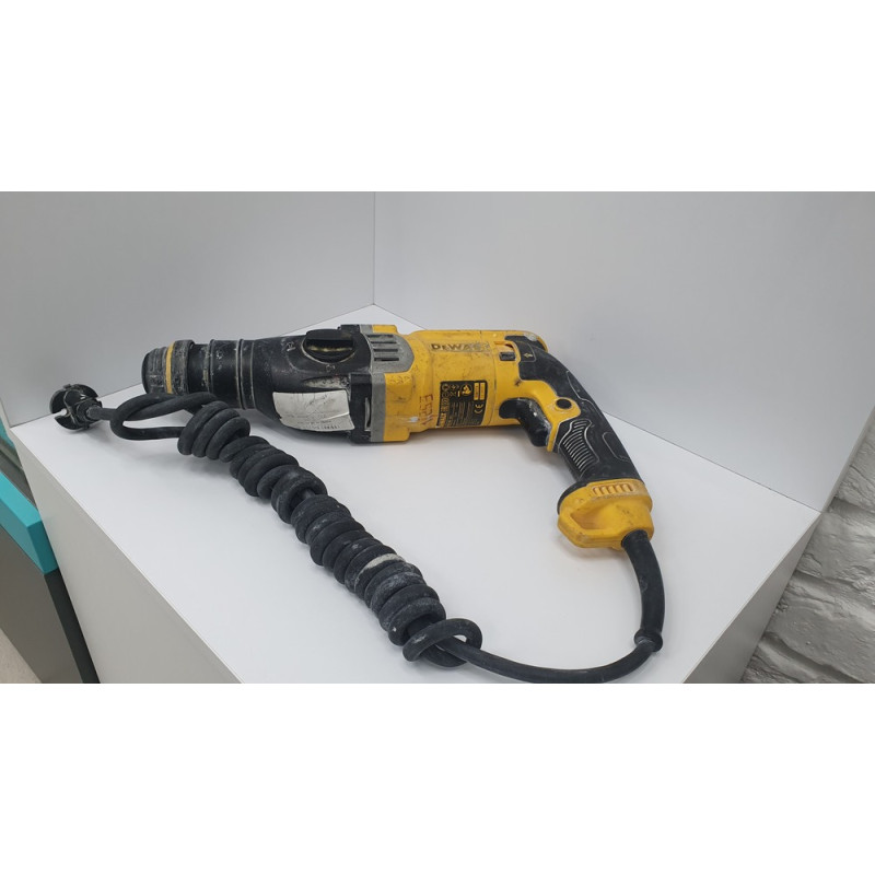 Перфораторы DeWALT D25143KS            
            б/у