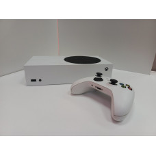 Игровые приставки Microsoft Xbox Series S 512GB            
            б/у