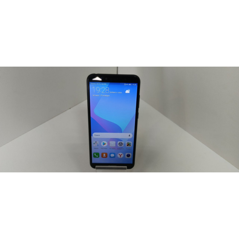 Мобильный телефон Huawei Y6 Prime (2018) 2/16 GB.            
            б/у