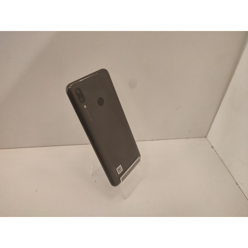 Мобильный телефон Huawei P Smart (2019) 3/32 GB            
            б/у