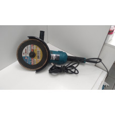 Болгарка Makita GA9050            
            б/у