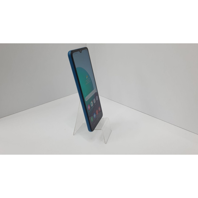 Мобильный телефон Samsung Galaxy A02 2/32 GB            
            б/у
