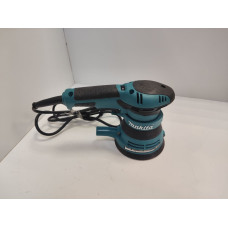 Эксцентриковая шлифовальная машина Makita BO5041            
            б/у