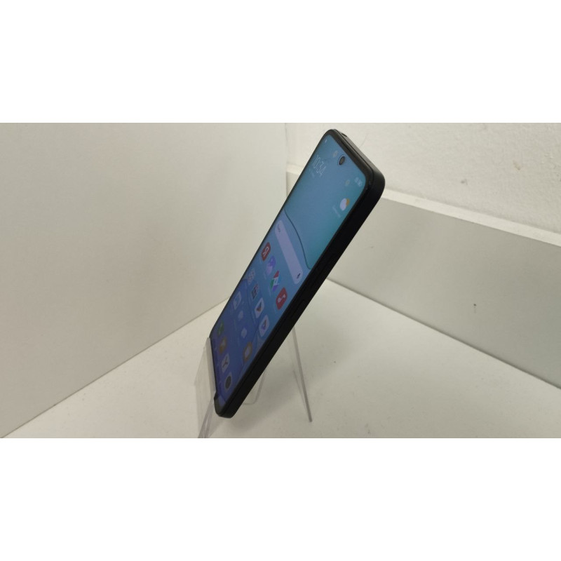 Мобильный телефон Xiaomi Redmi 13 8/256 GB            
            б/у