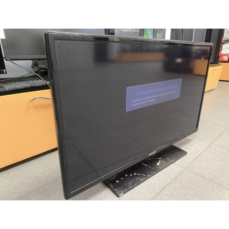 Телевизор Samsung UE32EH4000W            
            б/у
