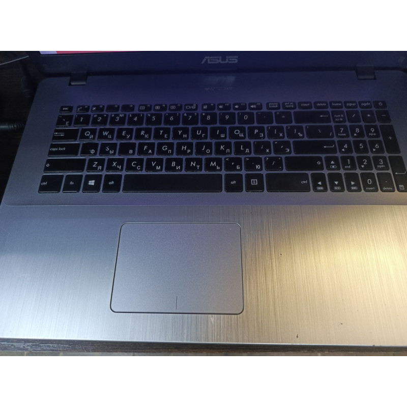 Ноутбук ASUS x705m            
            б/у