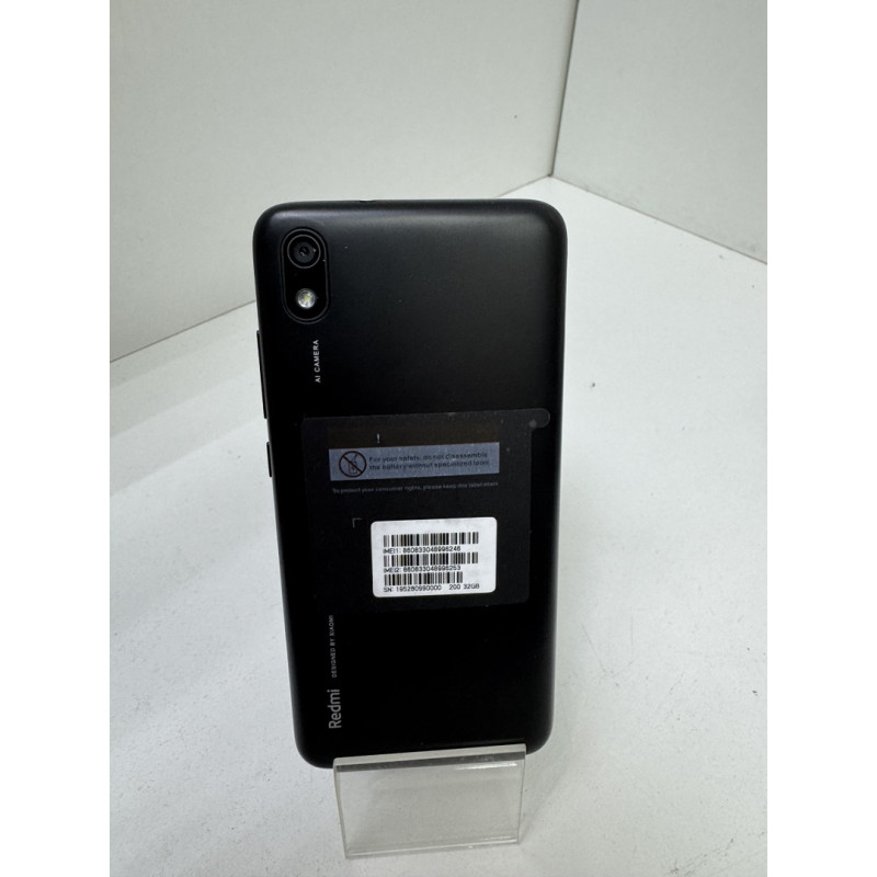 Мобильный телефон Xiaomi Redmi 7A 2/32 GB            
            б/у