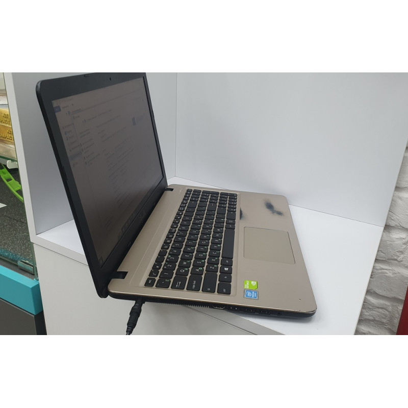 Ноутбук ASUS X540M            
            б/у