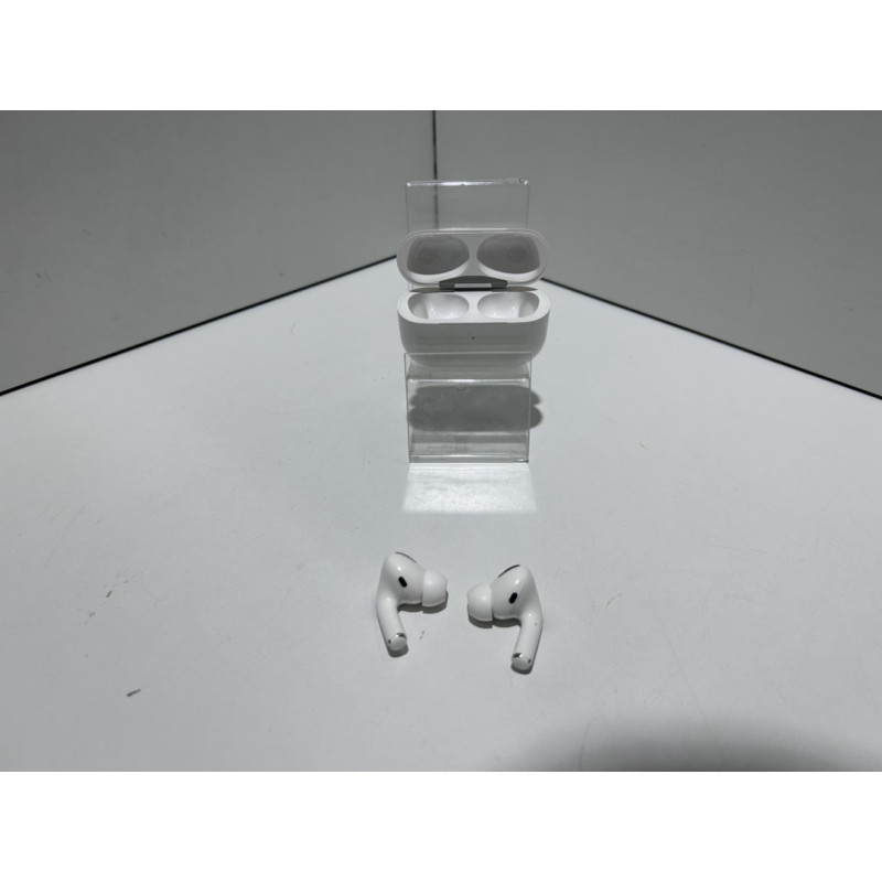 Наушники Беспроводные Внутриканальные Apple AirPods Pro            
            б/у