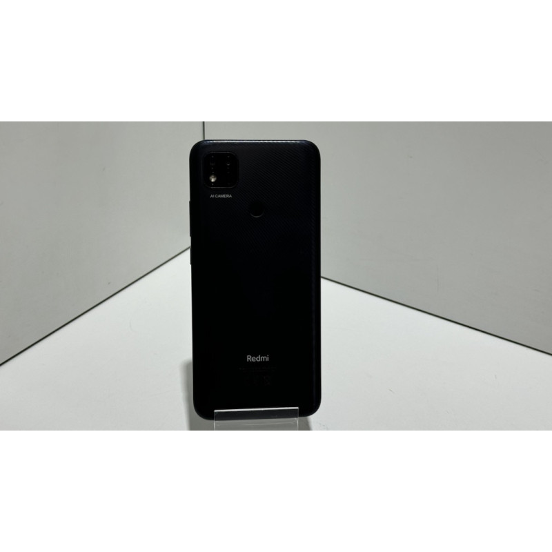 Мобильный телефон Xiaomi Redmi 9C (NFC) 2/32 GB.            
            б/у