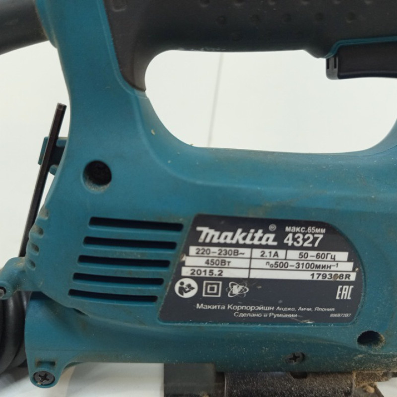 Лобзик Makita 4327            
            б/у