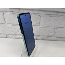 Мобильный телефон Tecno SPARK 20 Pro 8/256 GB            
            б/у