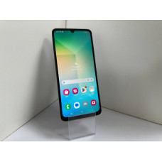 Мобильный телефон Samsung Galaxy A06 4/64 GB            
            б/у