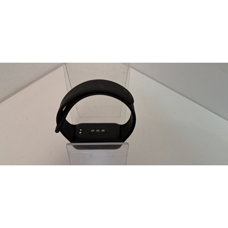 Фитнес-браслеты Xiaomi Smart Band 8            
            б/у