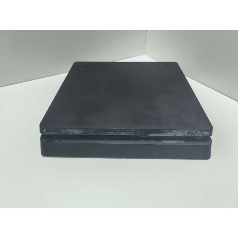 Игровые приставки Sony Playstation 4 SLIM 500GB (CUH-2108A)            
            б/у