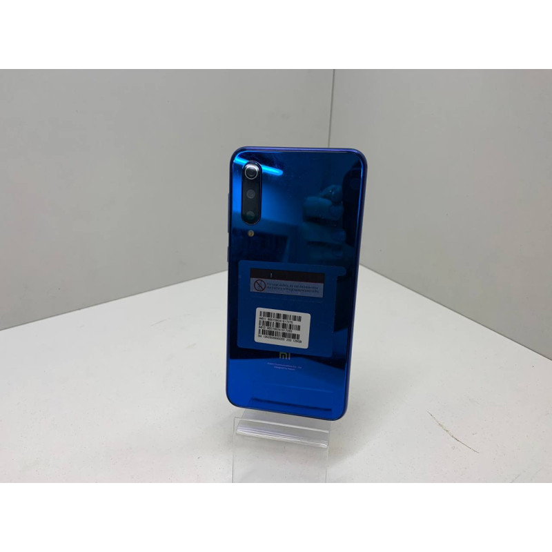 Мобильный телефон Xiaomi Mi 9 Lite 6/128 GB            
            б/у