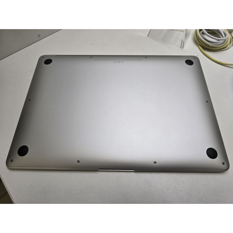 Ноутбук Apple MacBook Air (M1, 2020) A2337            
            б/у