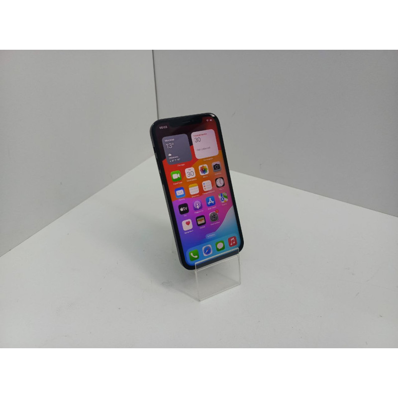 Мобильный телефон Apple iPhone 12 4/64 GB            
            б/у