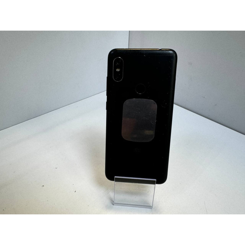 Мобильный телефон Xiaomi Redmi Note 6 Pro 3/32 GB            
            б/у