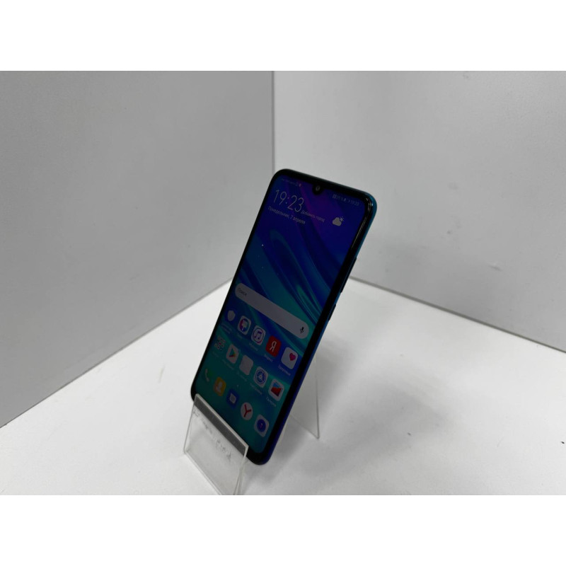 Мобильный телефон Huawei P Smart (2019) 3/32 GB            
            б/у