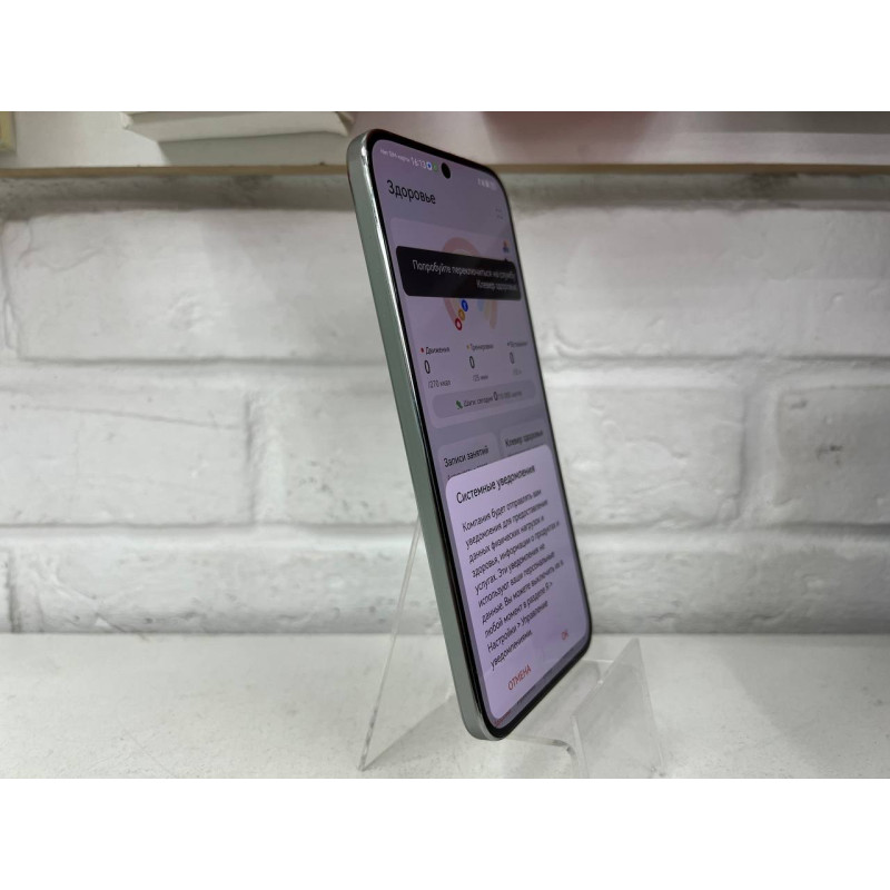 Мобильный телефон Huawei Nova 12s 8/256 GB            
            б/у