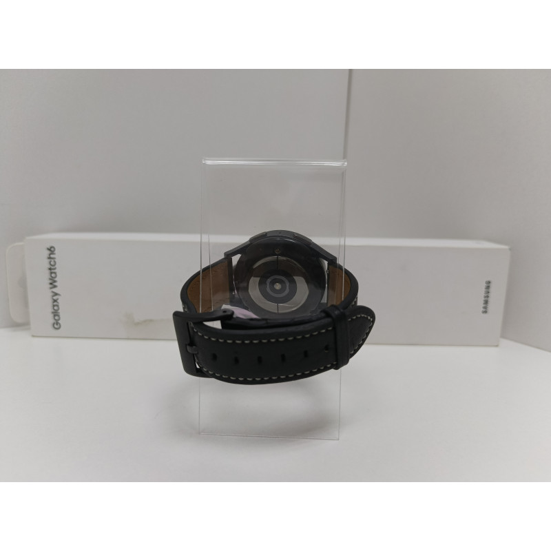 Умные Часы Samsung Galaxy Watch 6 40mm            
            б/у