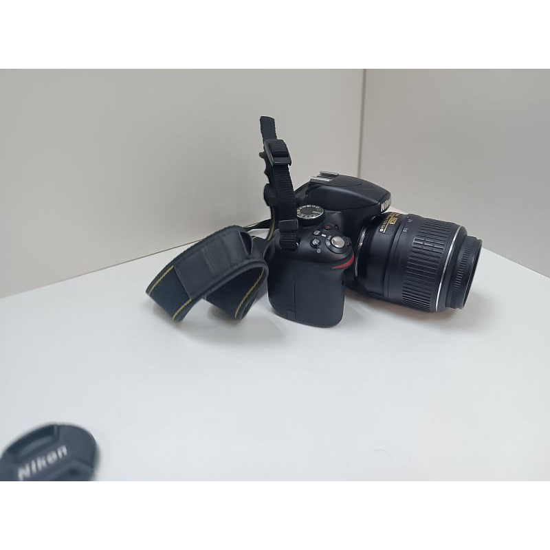 Фотоаппарат зеркальный Nikon D3200            
            б/у