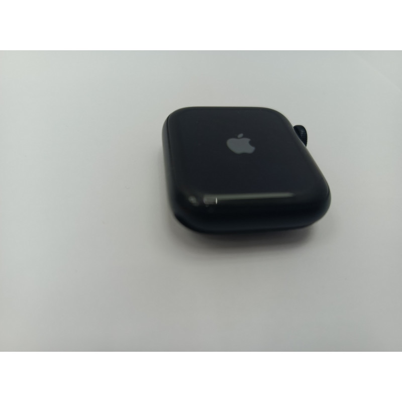 Умные Часы Apple Watch Series SE Gen 2 40 мм            
            б/у