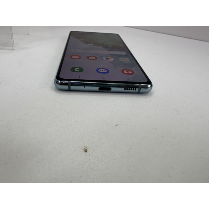 Мобильный телефон Samsung Galaxy S20 FE 8/128 GB            
            б/у