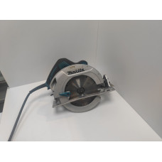 Циркулярная (дисковая) пила Makita HS7600            
            б/у