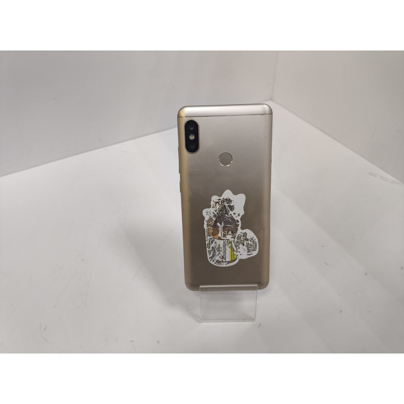 Мобильный телефон Xiaomi Redmi Note 5 4/64 GB            
            б/у