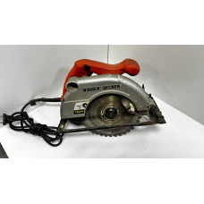 Циркулярная (дисковая) пила Black&Decker KS1300            
            б/у
