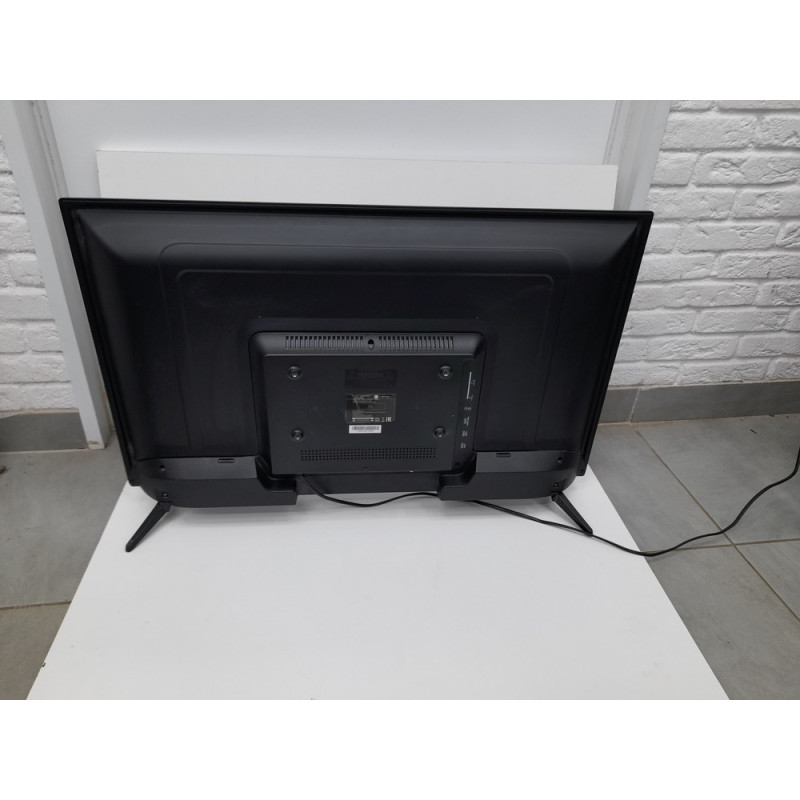 Телевизор Harper 32R610TS            
            б/у