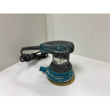 Шлифовальная машина Makita BO5031            
            б/у