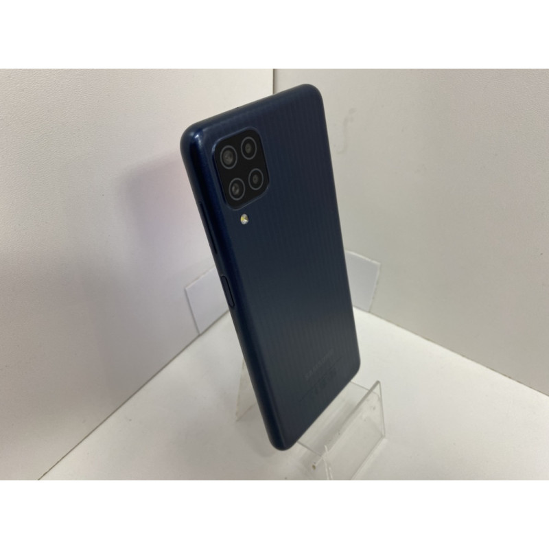 Мобильный телефон Samsung Galaxy M12 3/32 GB            
            б/у