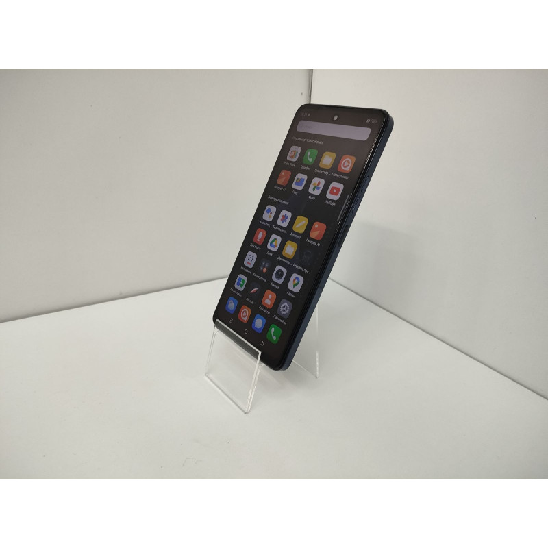 Мобильный телефон Tecno Pova 5 8/256 GB            
            б/у